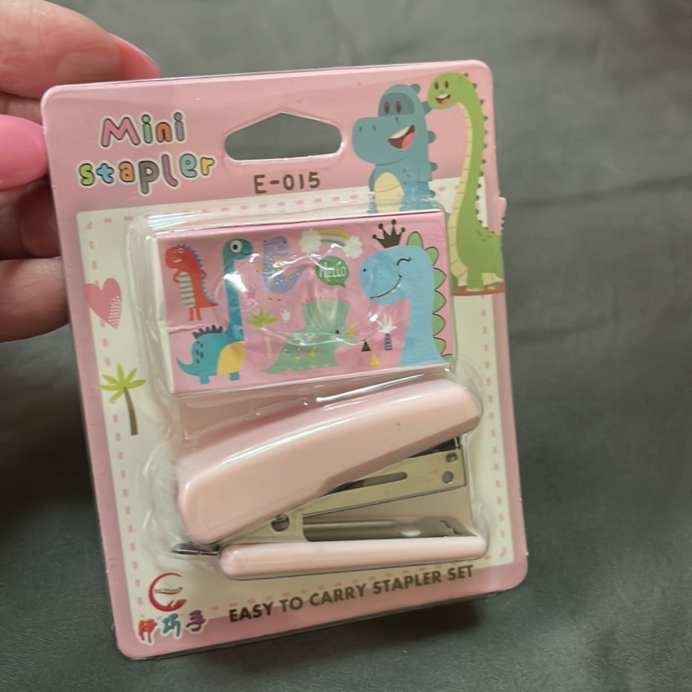 Stapler set! - Picture 4 of 4